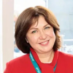 Наталья Селезнева