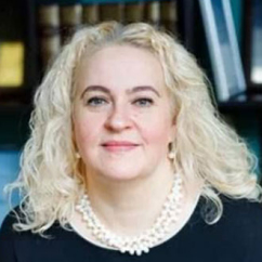 Елена Санюшкина