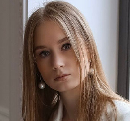 Кристина Костоломова