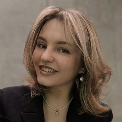 Алсу Солдатова