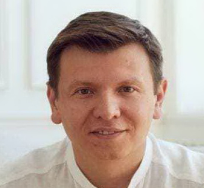 Дмитрий Пивоваров