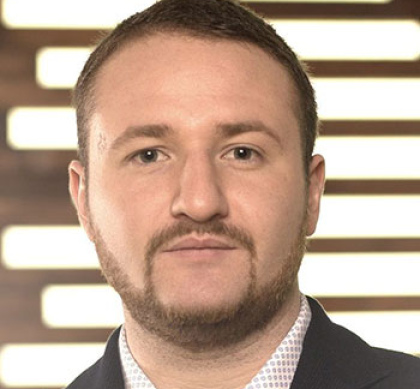 Никита Артемов