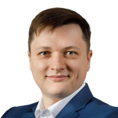 Евгений Царёв