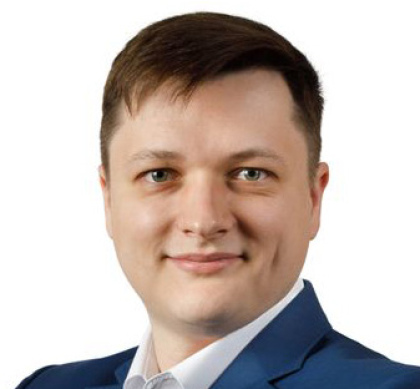 Евгений Царёв