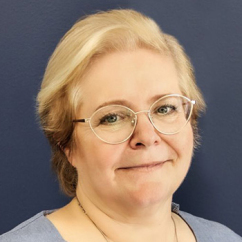 Елена Харитонова