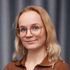 Светлана Лисенкова