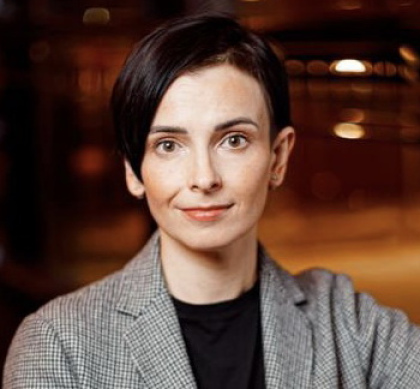 Елена Хренова