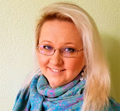 Елена Корн