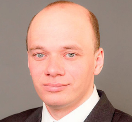 Алексей Петров