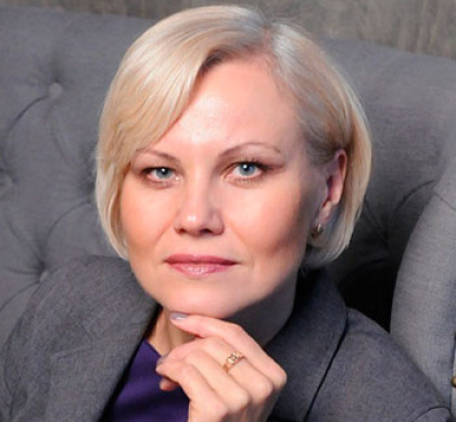 Лариса Иванова