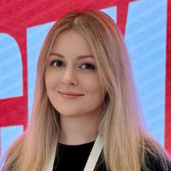 Александра Волошина