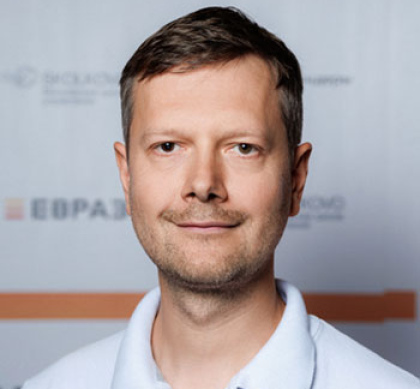 Михаил Смирнов