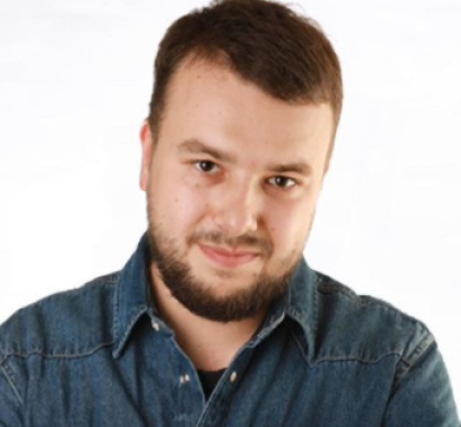 Максим Иванов