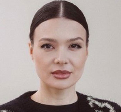 Юлия Весенёва