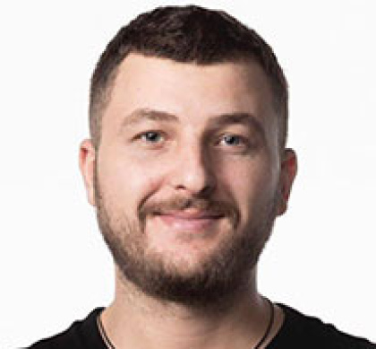 Илья Шуренков