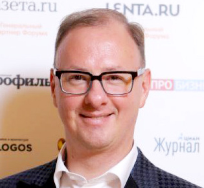 Роман Сладкопевцев