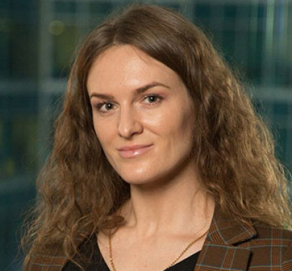 Елена Шустрова