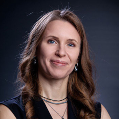 Алена Ирошникова