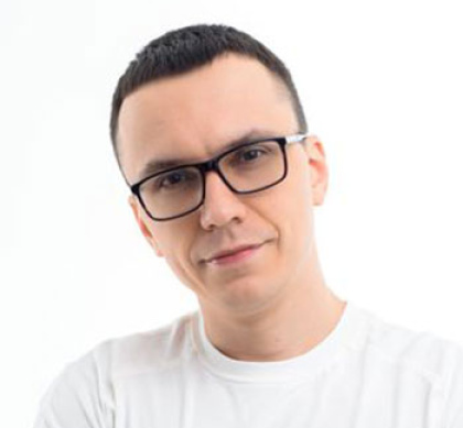 Андрей Богданов