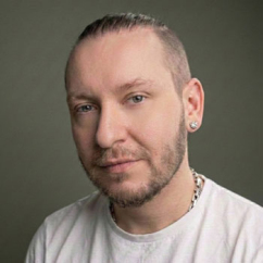 Александр Дубов