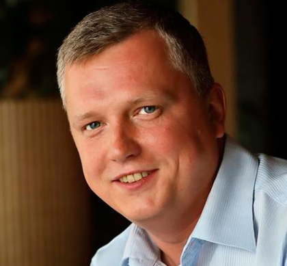 Алексей Петров