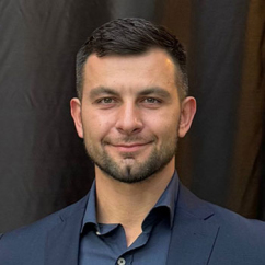 Евгений Леонов