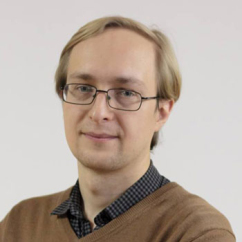 Александр Петров