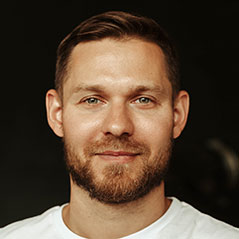 Сергей Исаков Сергей Исаков