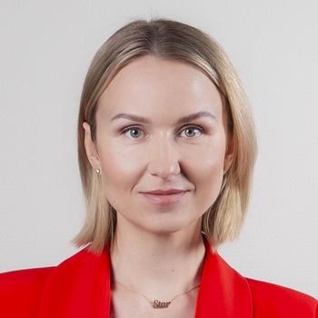 Анна Иванова Анна Иванова