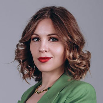 Алина Новикова