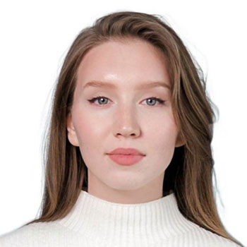 Ксения Хмарук