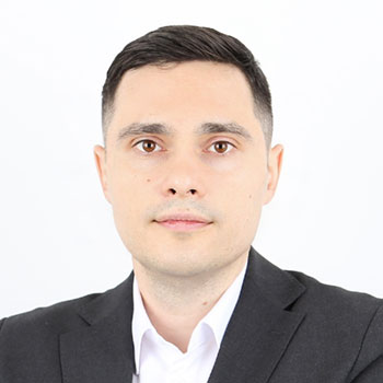 Олег Ухаботин