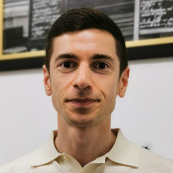 Роман Варка